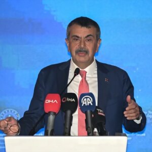 bakan tekin yurt disinda gorev yapacak ogretmen ve okutmanlarin bilgilendirilmesi toplantisinda konustu aciklamasi UgQyqAMx