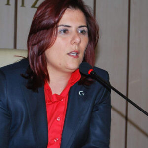 terkoglu ozlem cercioglu ben 6 metrekarede vakit gecirememdemis ykrzYIgW