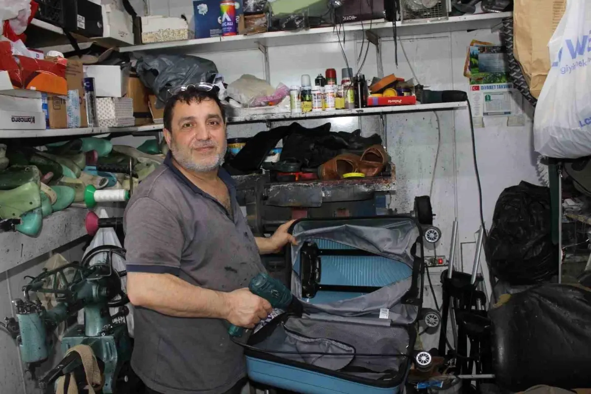 40 yildir ayakkabi tamiri yapiyor g7MvFibM