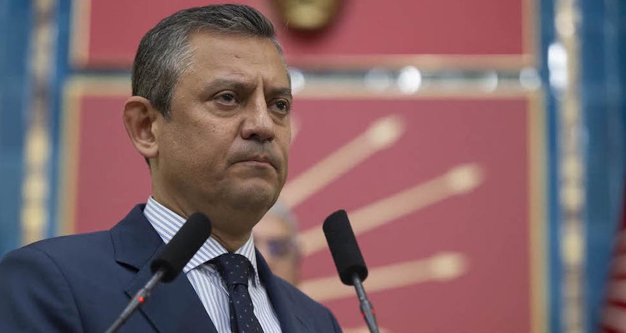 dava basladi ozgur ozel a takiminitopladi LJwMJ4GK