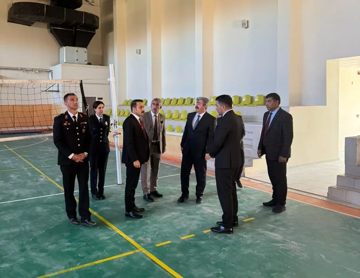 yenicubuk spor salonu yeniden acildi G912UCWi