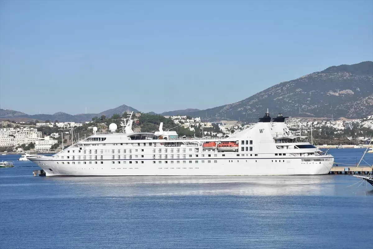 bodruma star legend kruvaziyeri ile 277 turist geldi rjeUC65U