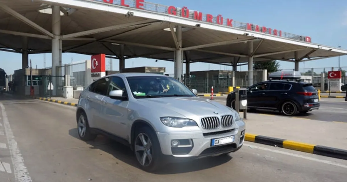 yabanci plakali tasitlara idari para cezalarinin tahsiline yeni yonetmelik once ode sonra gec P19bgaUm